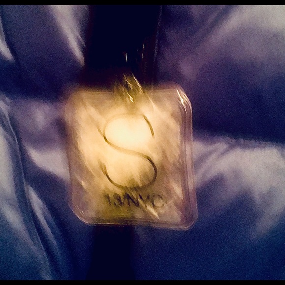 Excellent Price for a S13 Kylie Puffer Coat, NWT - Picture 4 of 7